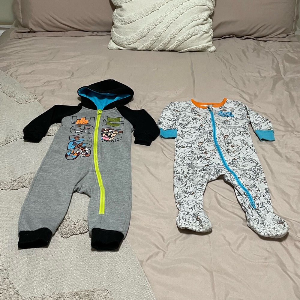 *SOLD* Hooded SpaceJam Jumpsuit & Tune Squad Footed Sleeper